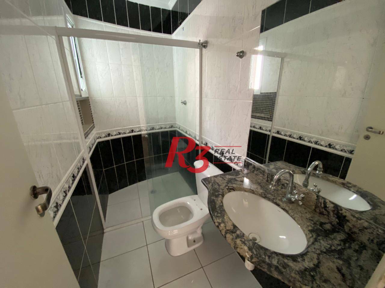 Casa à venda com 3 quartos, 134m² - Foto 13