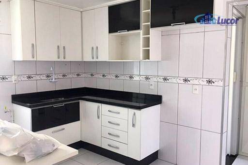 Apartamento à venda com 2 quartos, 43m² - Foto 2