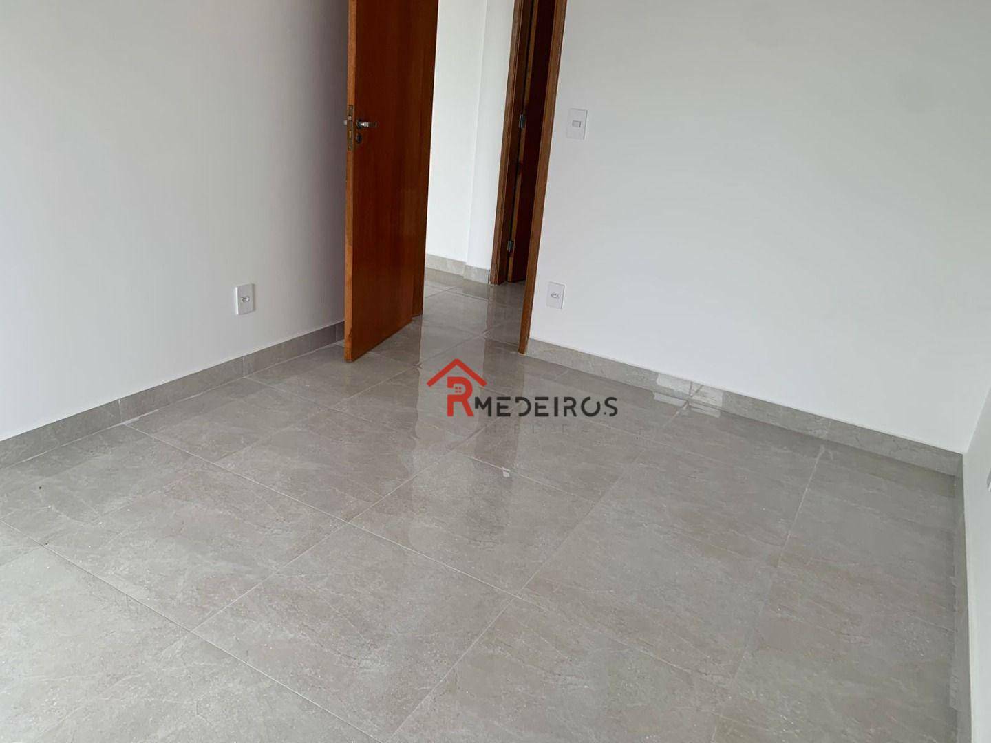 Apartamento à venda com 3 quartos, 149m² - Foto 18