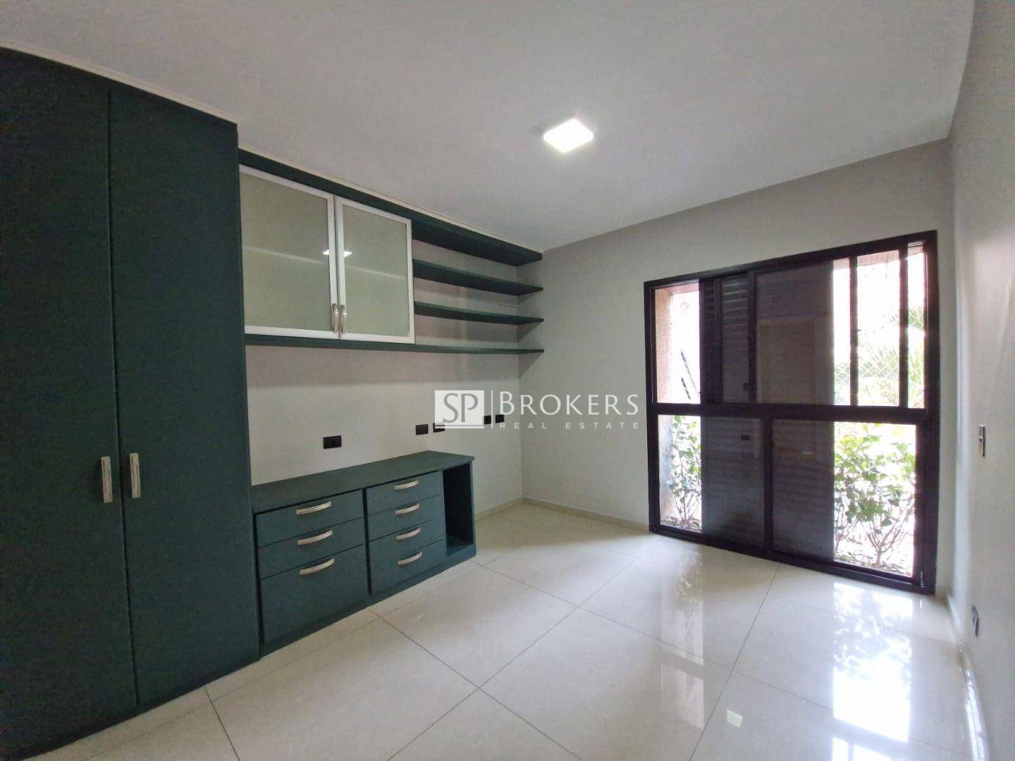 Apartamento à venda com 4 quartos, 212m² - Foto 16