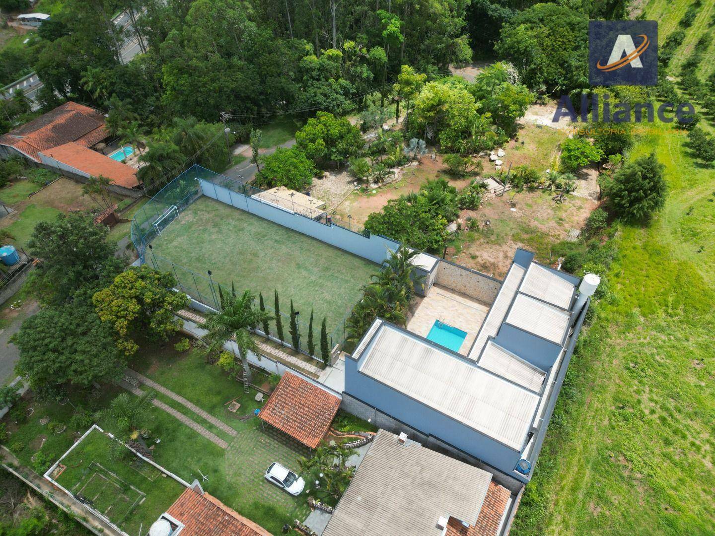 Chácara à venda com 3 quartos, 400m² - Foto 3