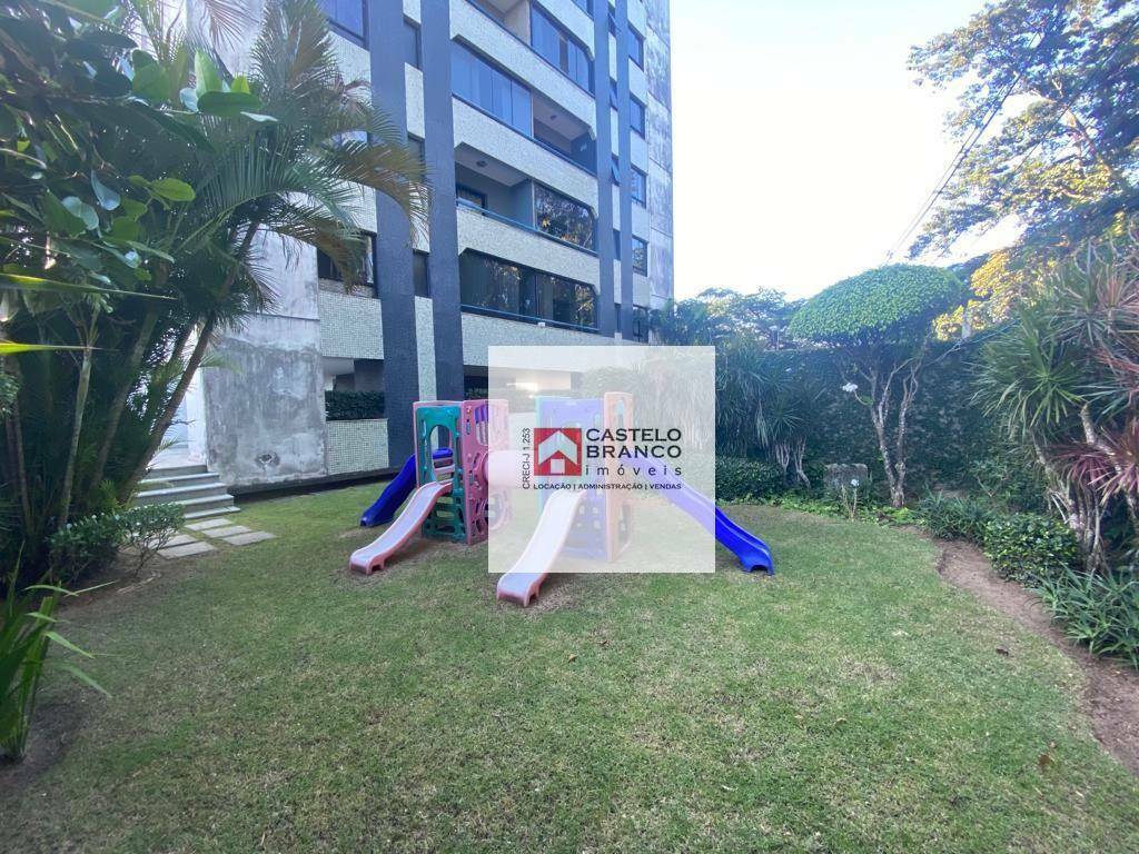 Apartamento à venda com 3 quartos, 145m² - Foto 27