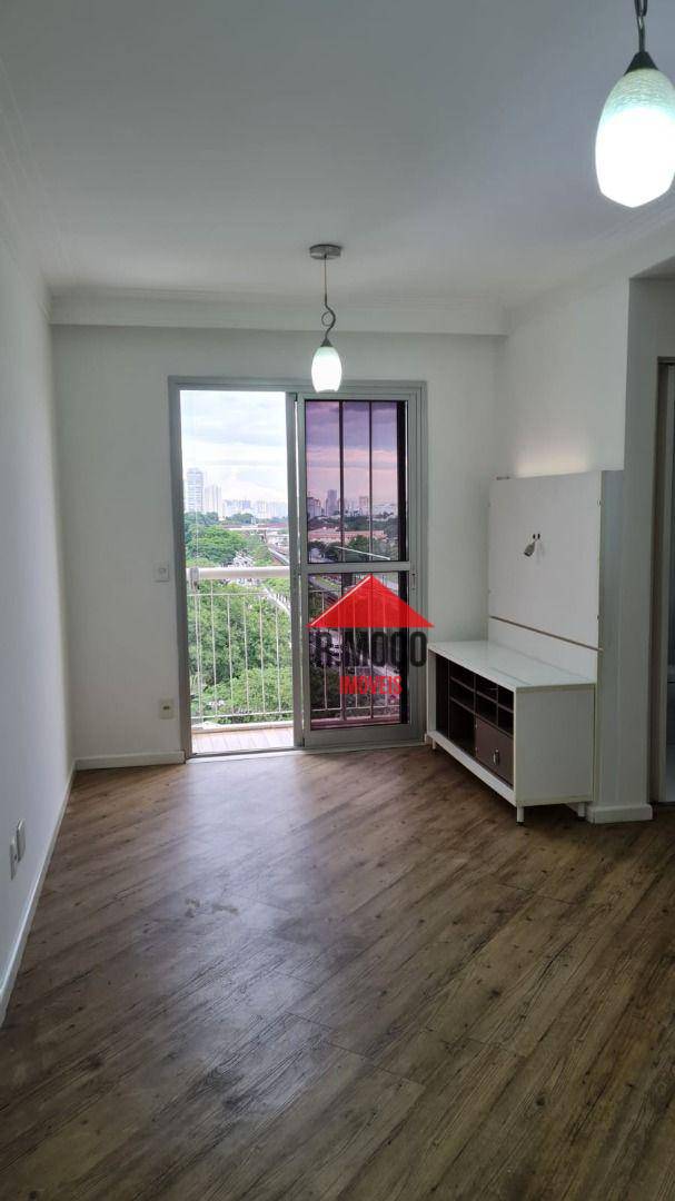 Apartamento para alugar com 2 quartos, 49m² - Foto 4