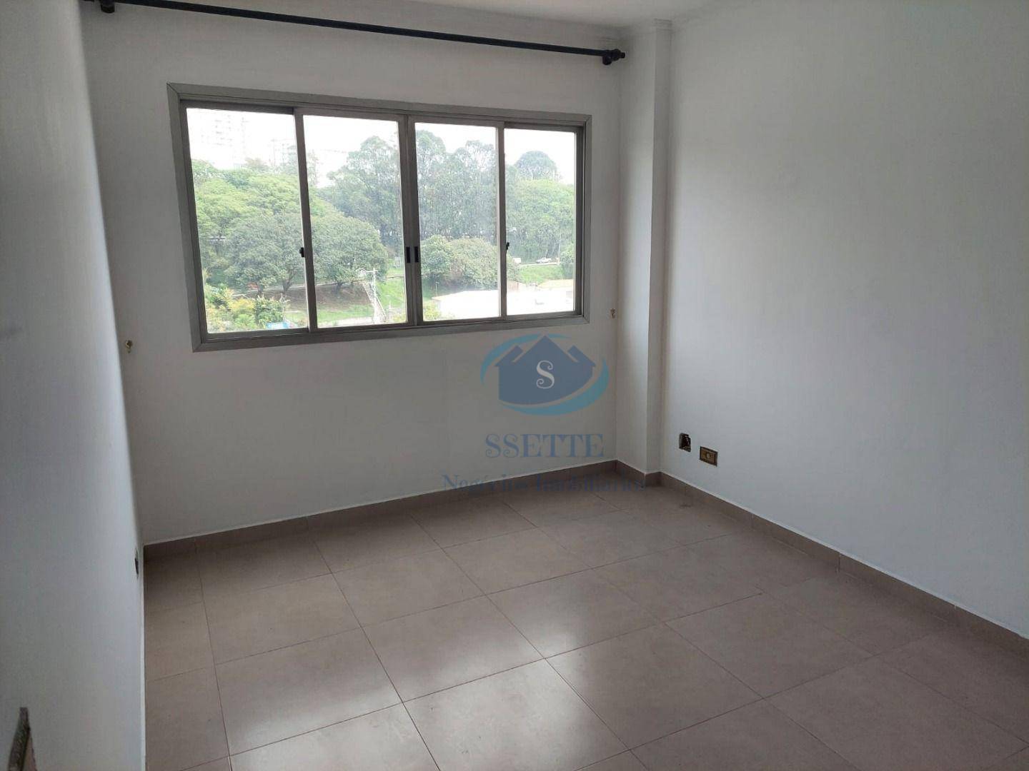 Apartamento para alugar com 2 quartos, 55m² - Foto 16