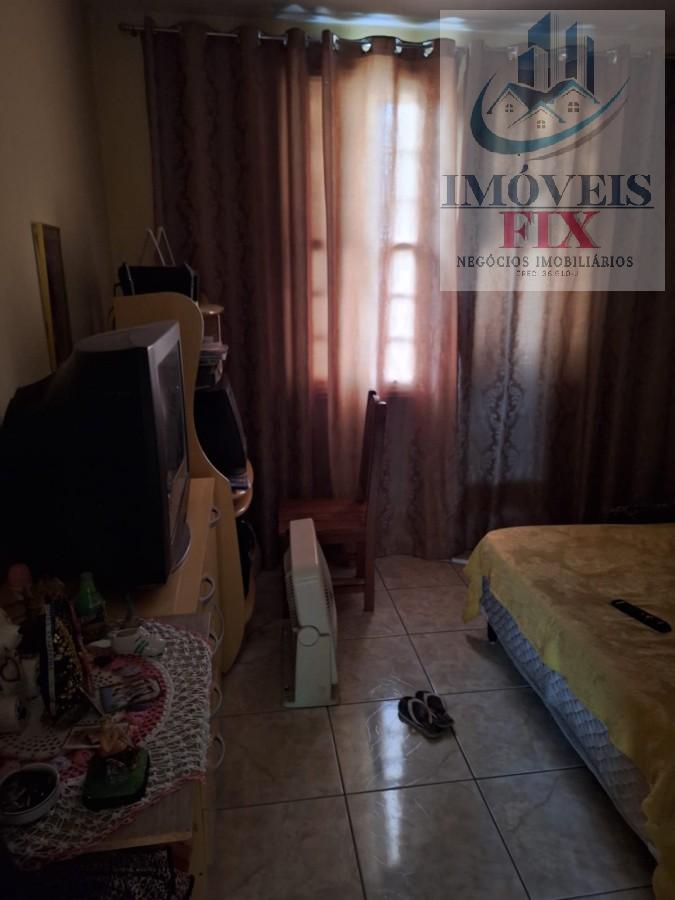 Casa à venda com 3 quartos, 420m² - Foto 12