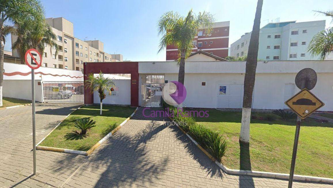 Apartamento para alugar com 2 quartos, 65m² - Foto 11