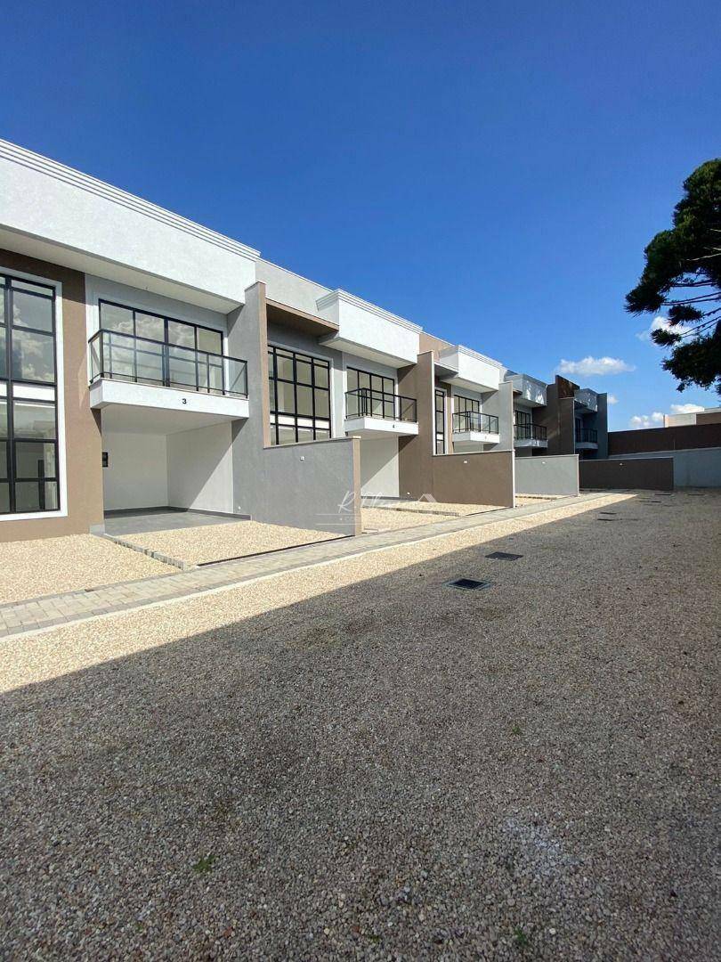 Sobrado à venda com 3 quartos, 207m² - Foto 2