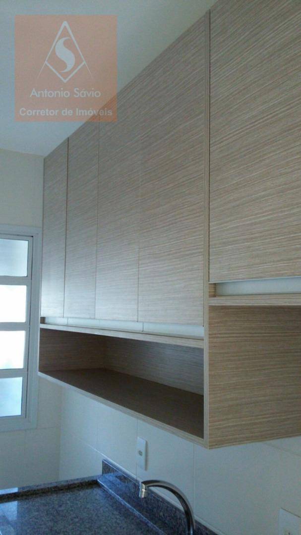 Apartamento à venda com 2 quartos, 66m² - Foto 3