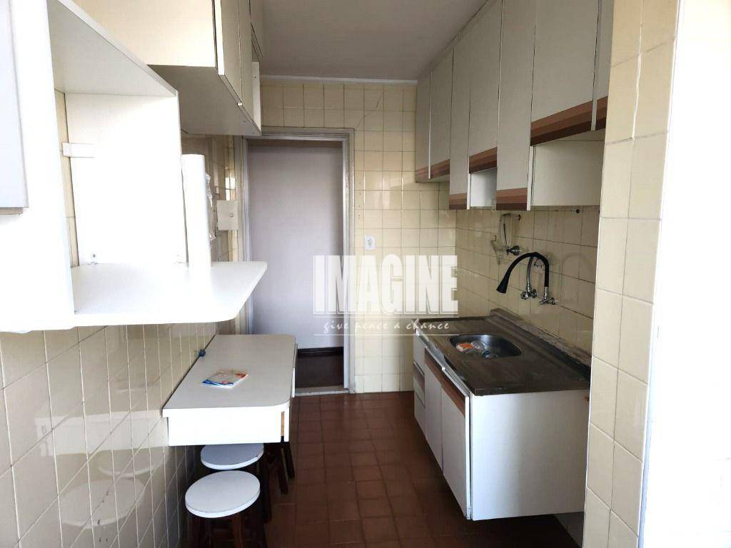 Apartamento à venda com 2 quartos, 60m² - Foto 6