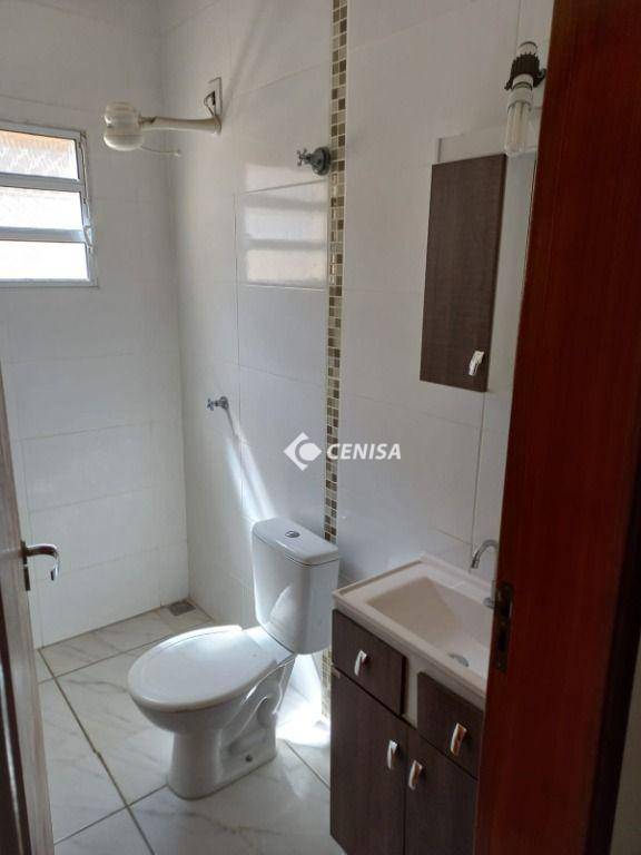 Casa à venda com 2 quartos, 70m² - Foto 9