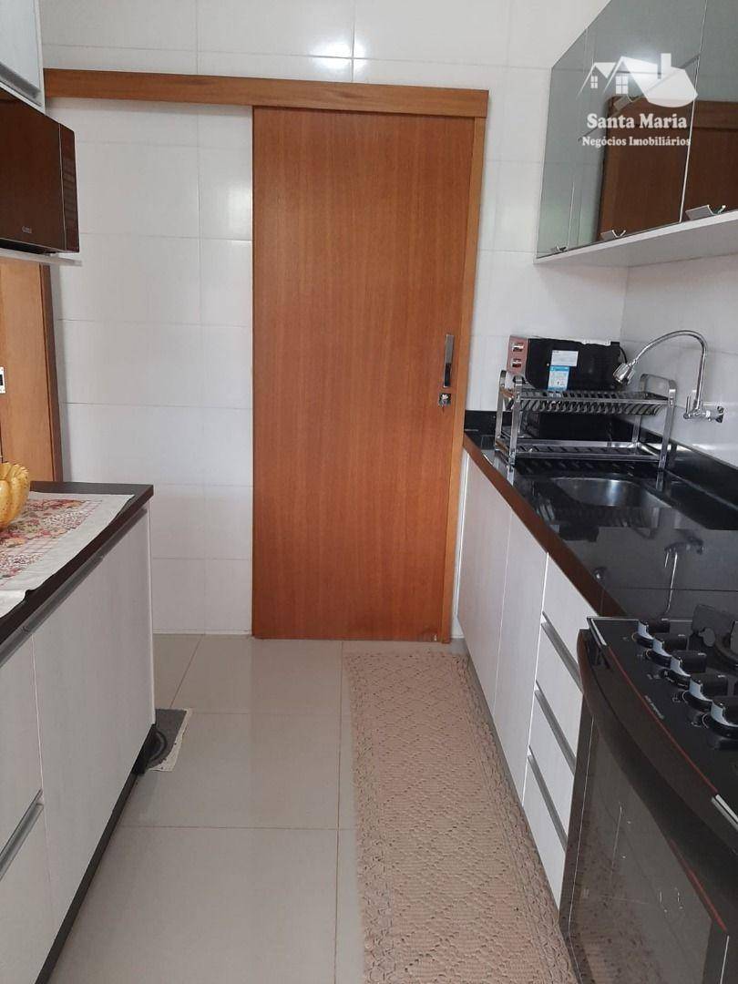 Casa à venda com 3 quartos, 86m² - Foto 13