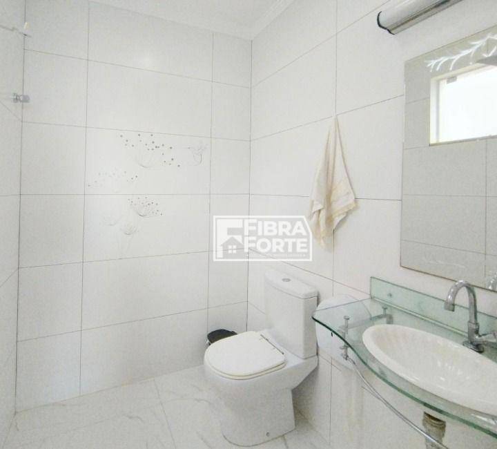 Casa à venda com 3 quartos, 200m² - Foto 12