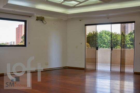 Apartamento à venda com 3 quartos, 196m² - Foto 1