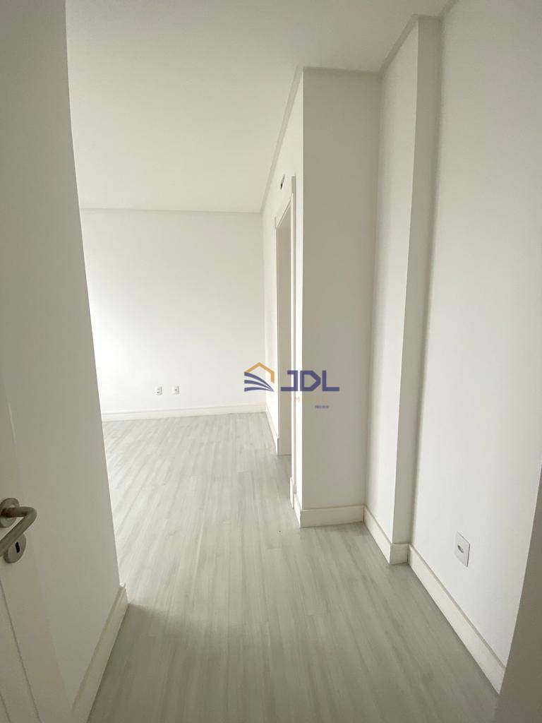 Apartamento à venda com 3 quartos, 100m² - Foto 11