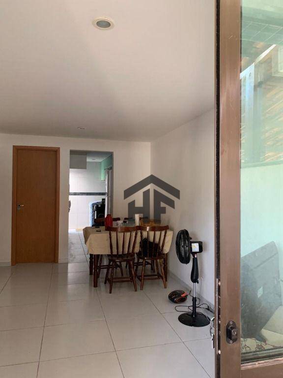 Apartamento à venda com 3 quartos, 76m² - Foto 10