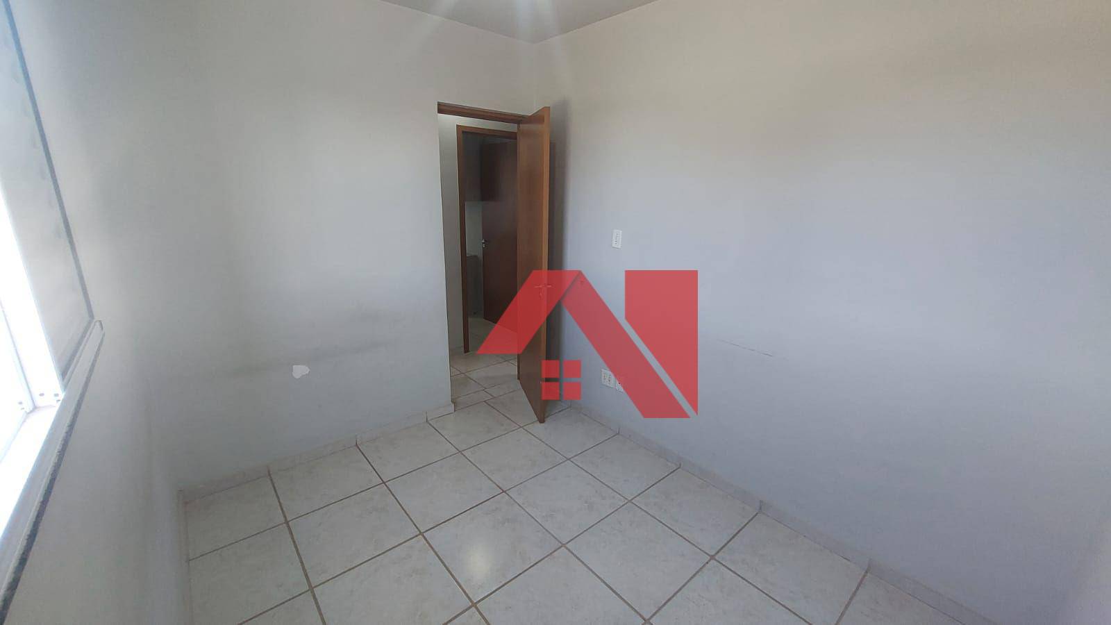 Apartamento à venda com 2 quartos, 43m² - Foto 10