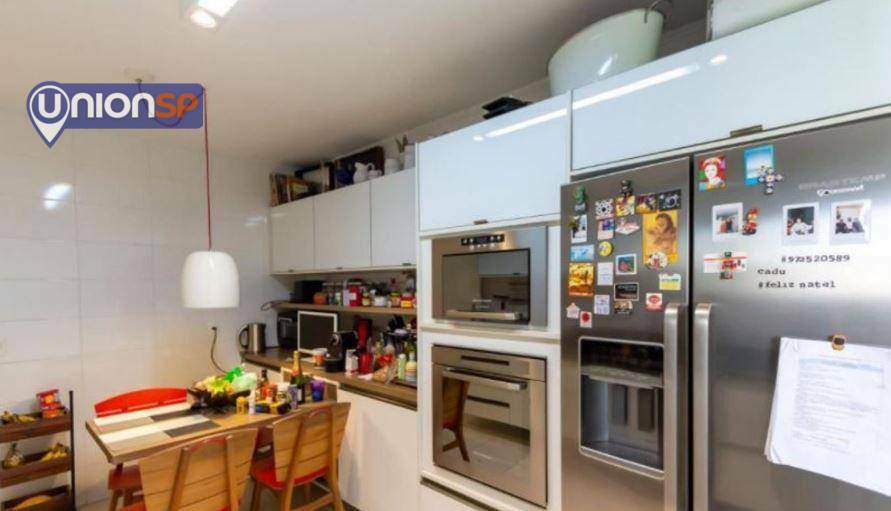 Apartamento à venda com 3 quartos, 146m² - Foto 15