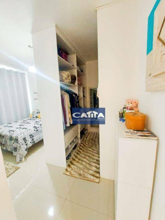 Casa à venda com 4 quartos, 200m² - Foto 23