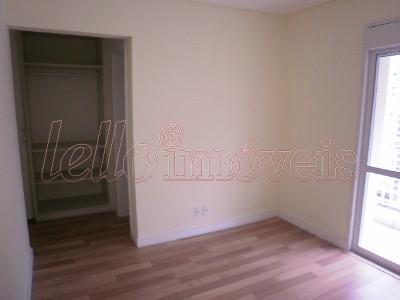 Apartamento para alugar com 3 quartos, 160m² - Foto 14