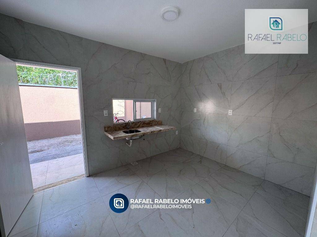 Casa à venda com 4 quartos, 130m² - Foto 6