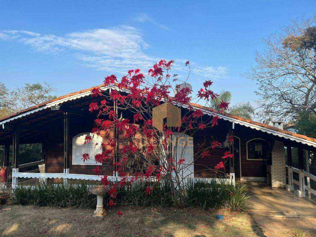 Casa de Condomínio à venda com 5 quartos, 370m² - Foto 1