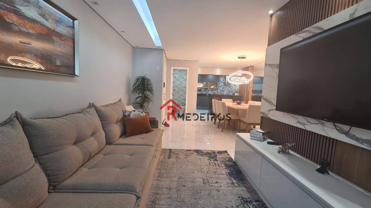 Apartamento à venda com 3 quartos, 138m² - Foto 2