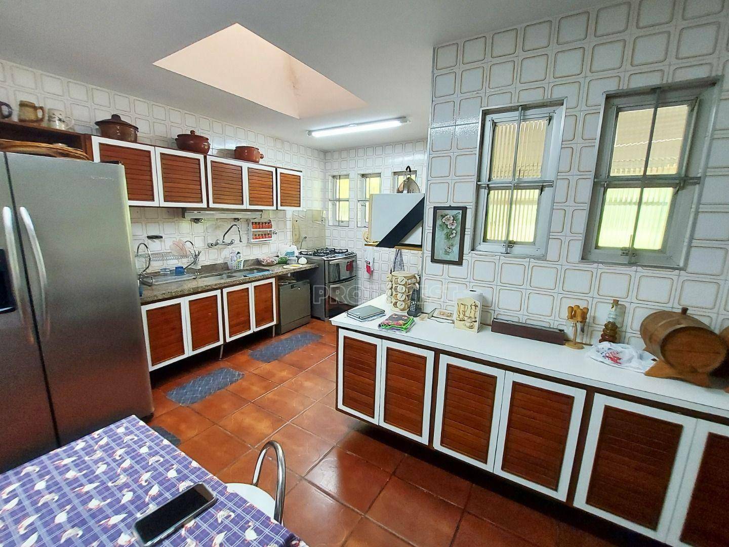 Casa de Condomínio à venda com 3 quartos, 330m² - Foto 16