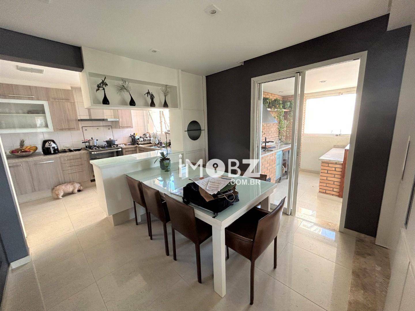 Apartamento à venda com 5 quartos, 260m² - Foto 18