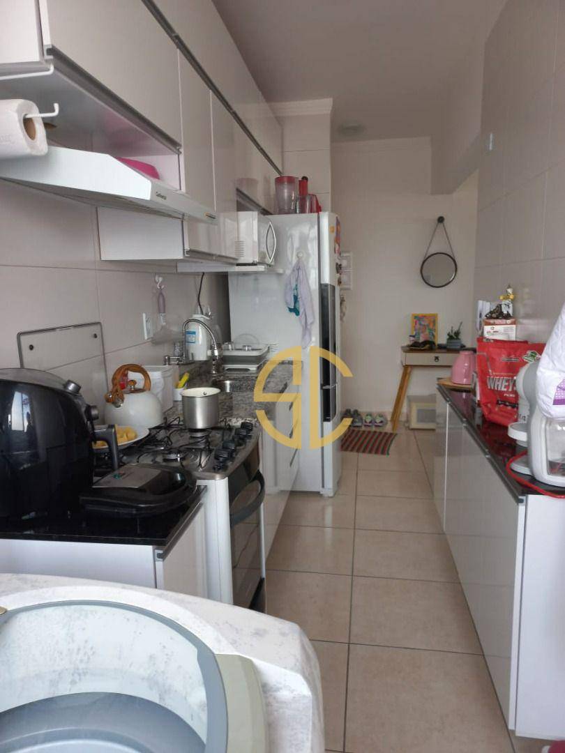 Apartamento à venda com 2 quartos, 55m² - Foto 15