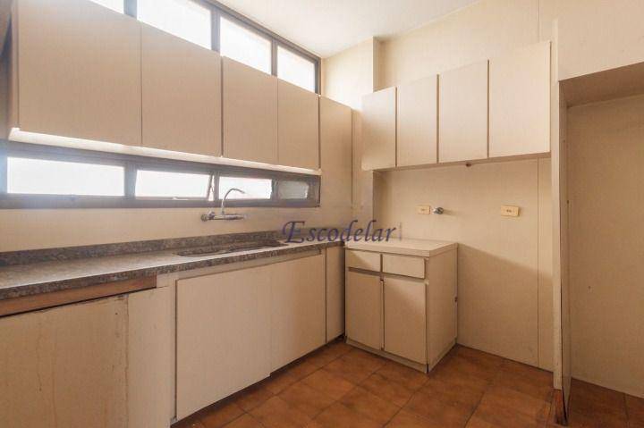 Apartamento à venda com 4 quartos, 207m² - Foto 11