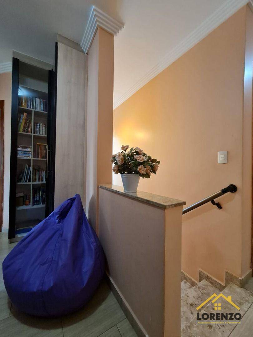 Sobrado à venda com 4 quartos, 220m² - Foto 27