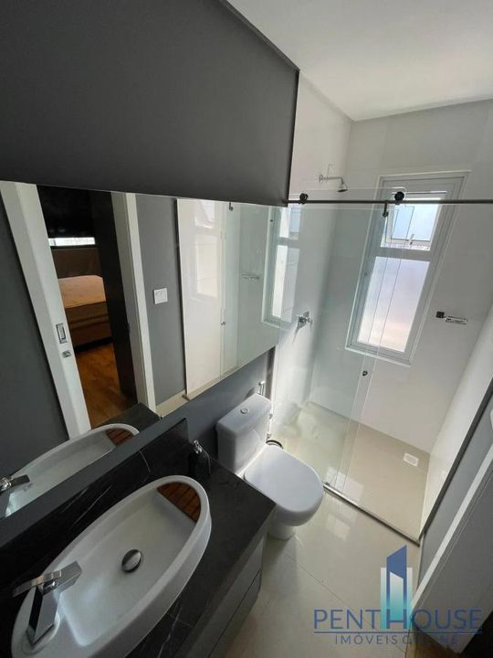 Apartamento à venda com 3 quartos, 153m² - Foto 9