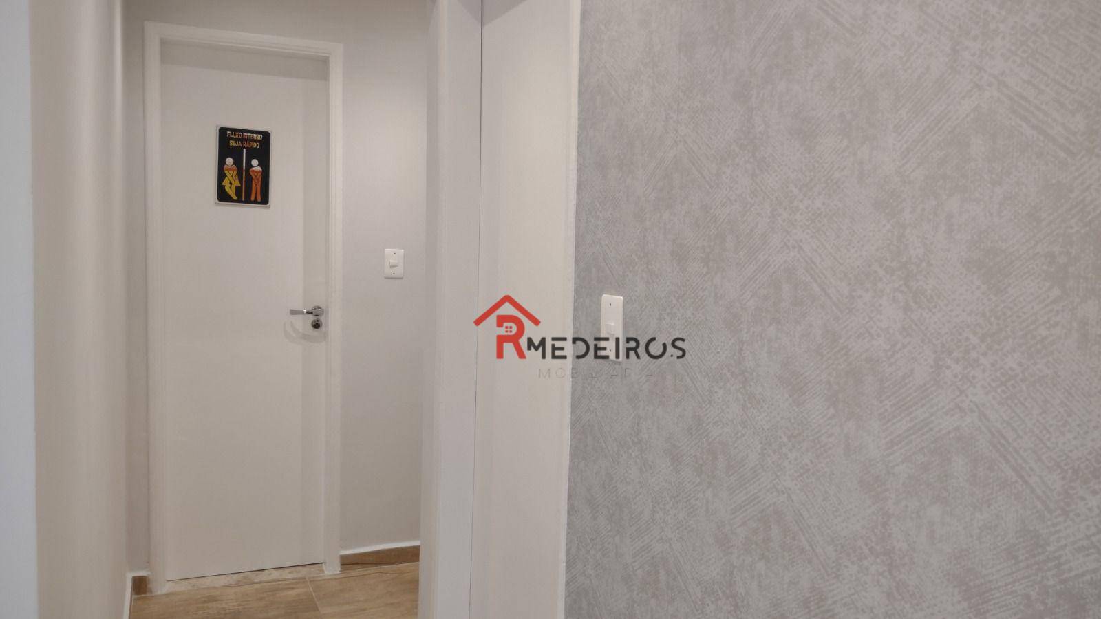 Apartamento à venda com 2 quartos, 66m² - Foto 13