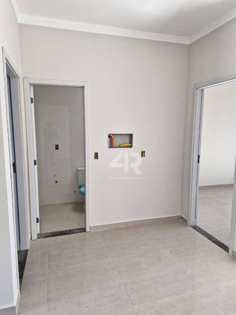 Casa à venda com 2 quartos, 52m² - Foto 15