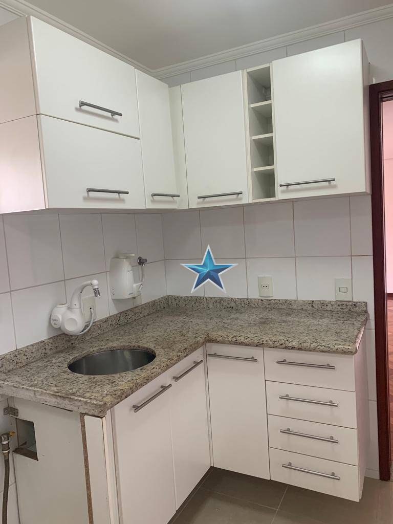 Apartamento à venda com 2 quartos, 68m² - Foto 5