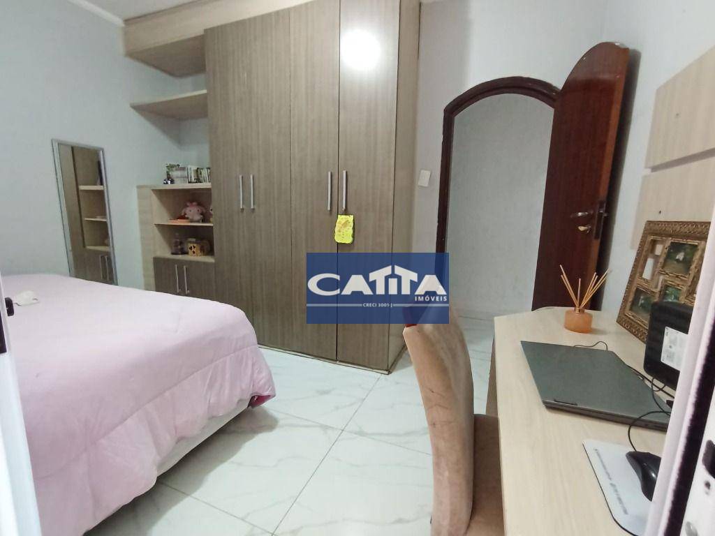 Sobrado à venda com 2 quartos, 165m² - Foto 13