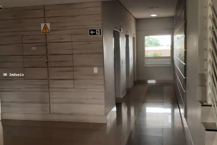 Apartamento à venda com 1 quarto, 40m² - Foto 9