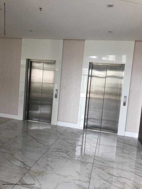 Apartamento para alugar com 2 quartos, 51m² - Foto 11