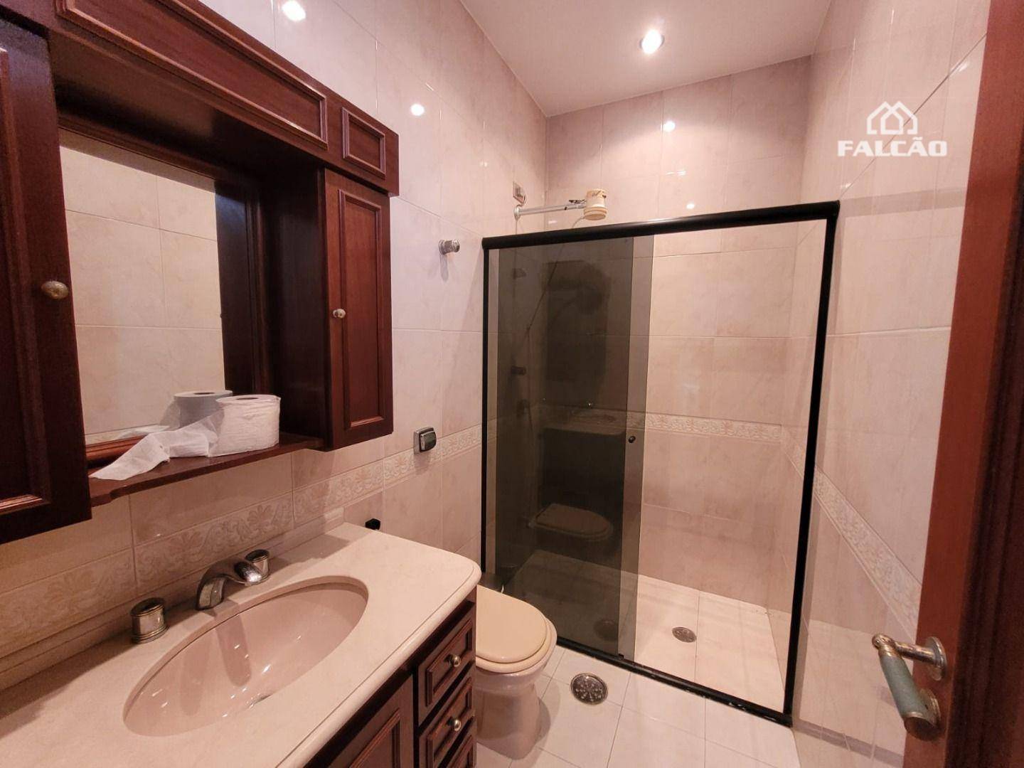 Sobrado à venda e aluguel com 4 quartos, 266m² - Foto 26