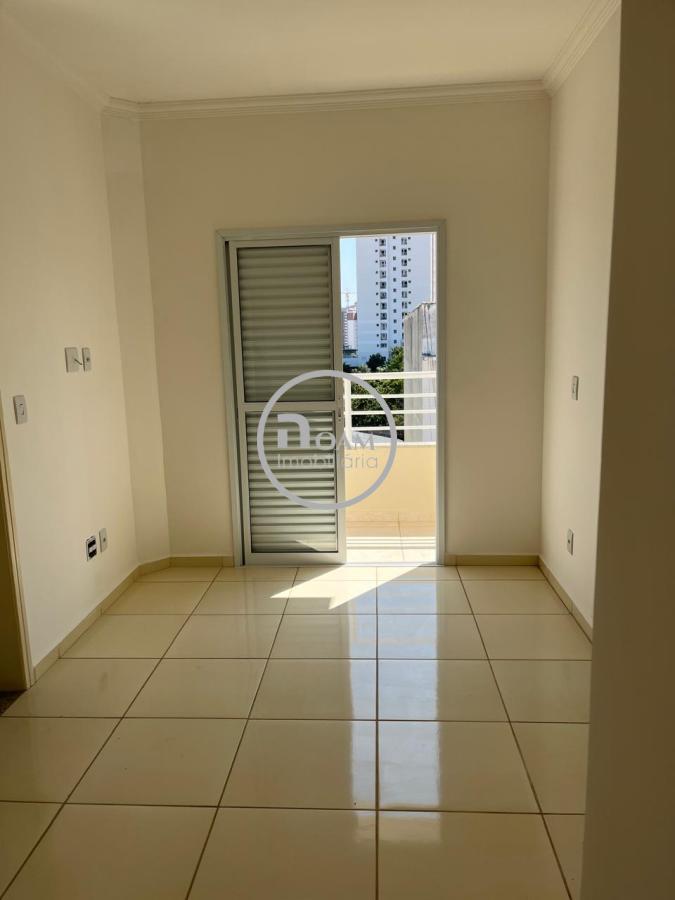 Apartamento à venda com 2 quartos, 80m² - Foto 2