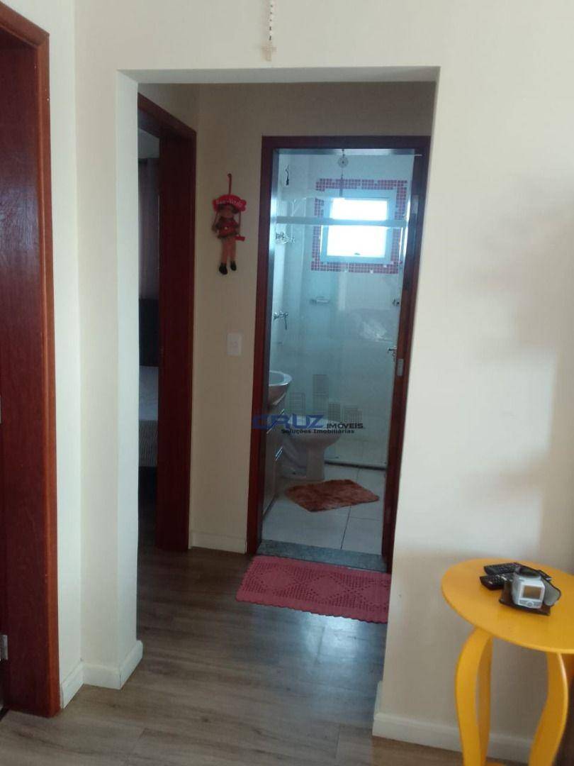 Apartamento à venda com 2 quartos, 60m² - Foto 4