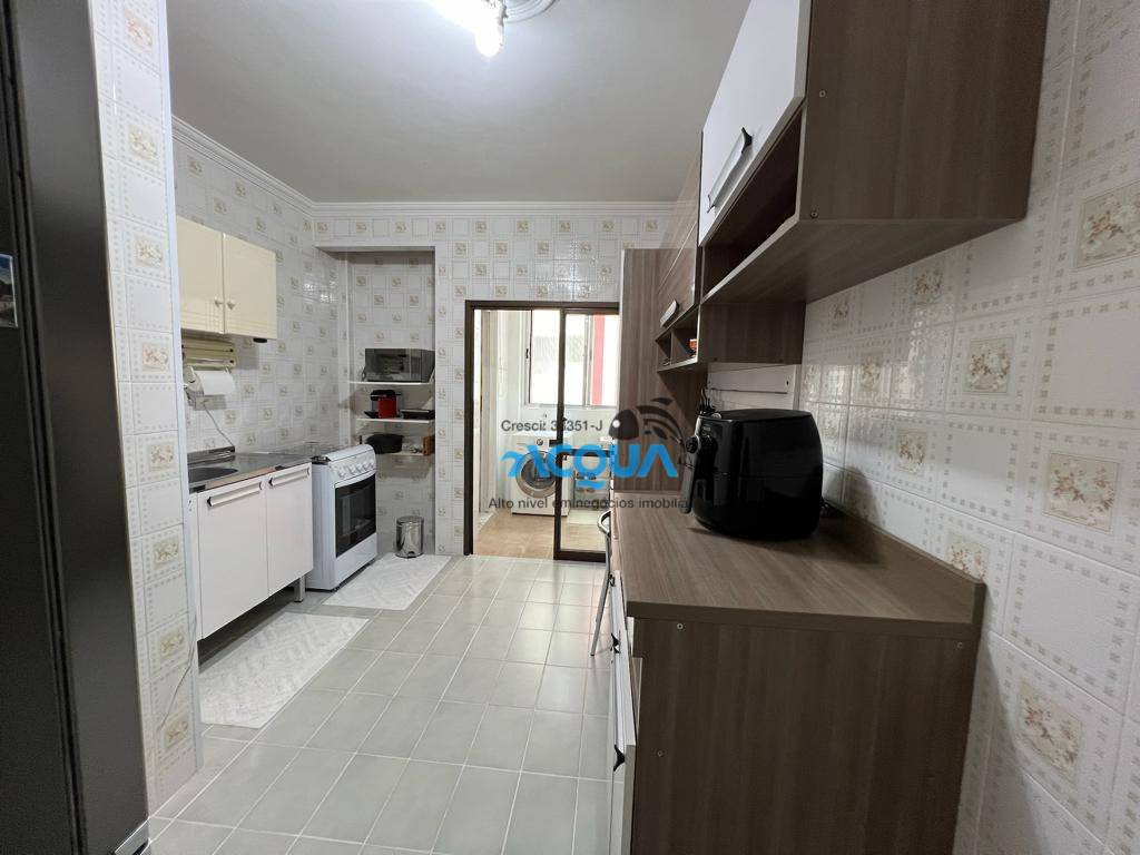 Apartamento à venda com 3 quartos, 81m² - Foto 6