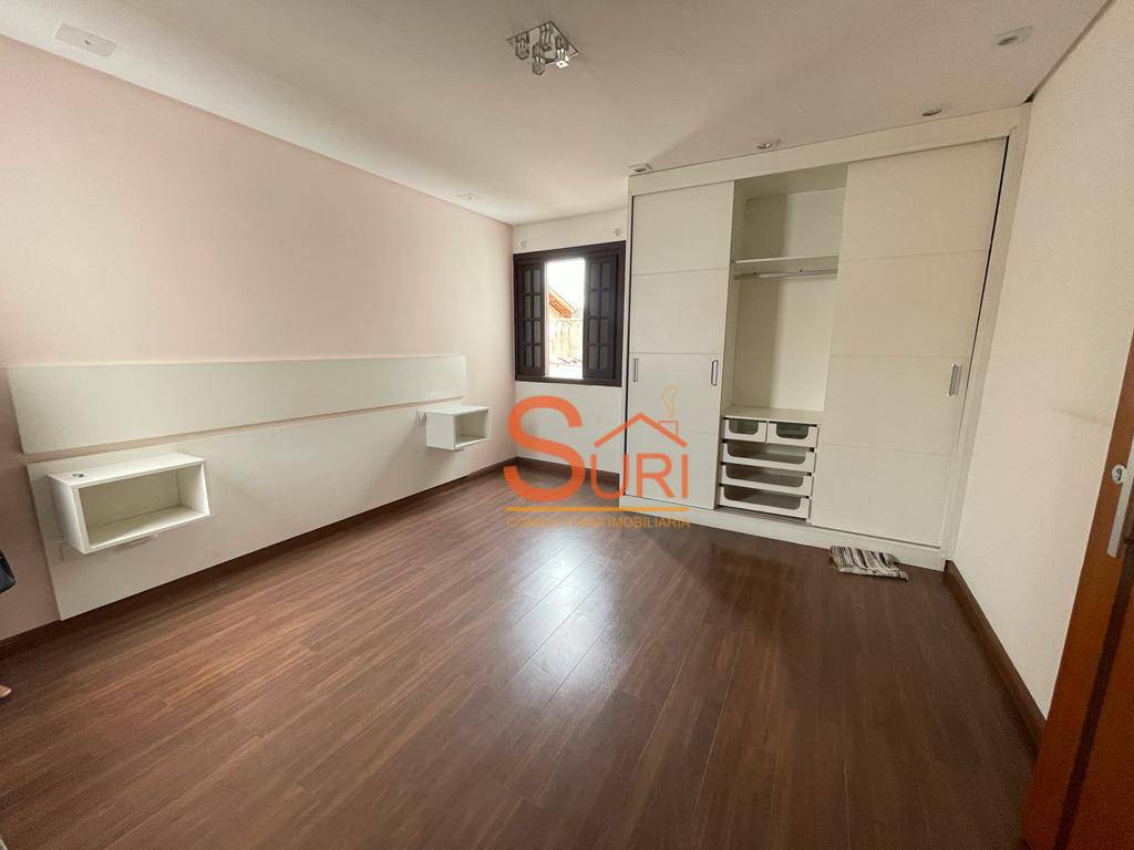 Sobrado à venda com 3 quartos, 249m² - Foto 17