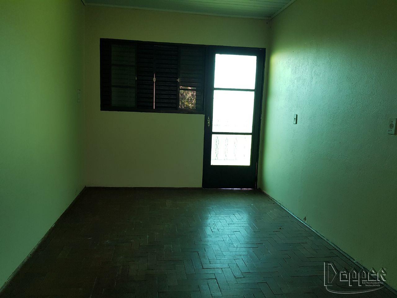 Casa à venda com 2 quartos, 167m² - Foto 2