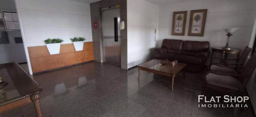 Apartamento à venda com 4 quartos, 174m² - Foto 5