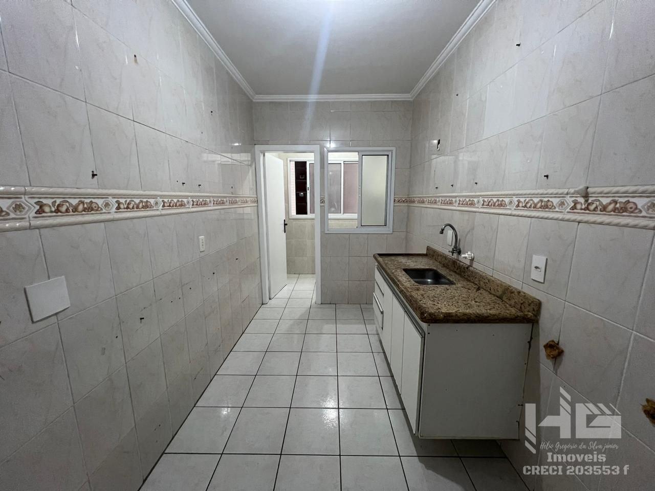 Apartamento à venda com 3 quartos, 96m² - Foto 8