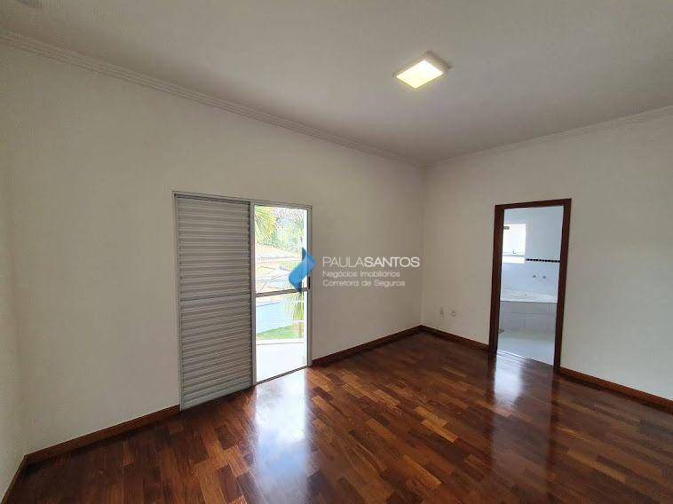 Casa de Condomínio para alugar com 3 quartos, 270m² - Foto 14