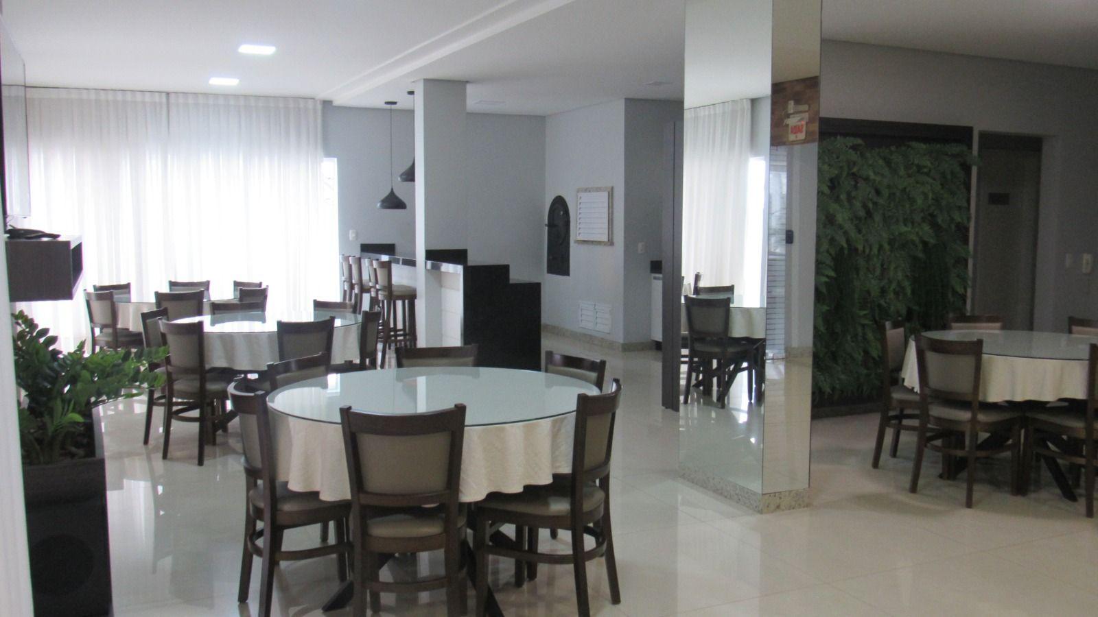 Apartamento à venda com 3 quartos, 143m² - Foto 19