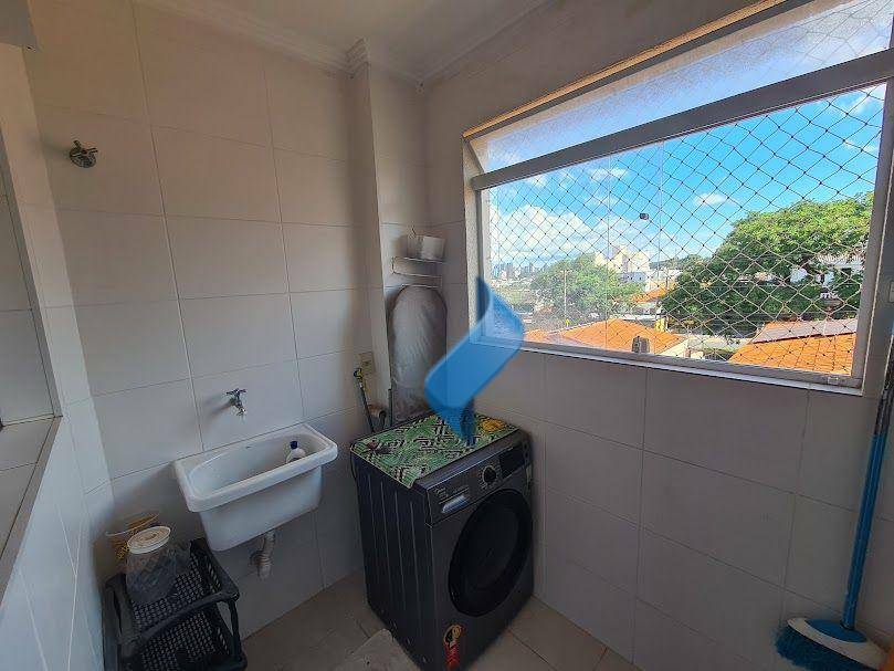 Apartamento para alugar com 2 quartos, 76m² - Foto 8