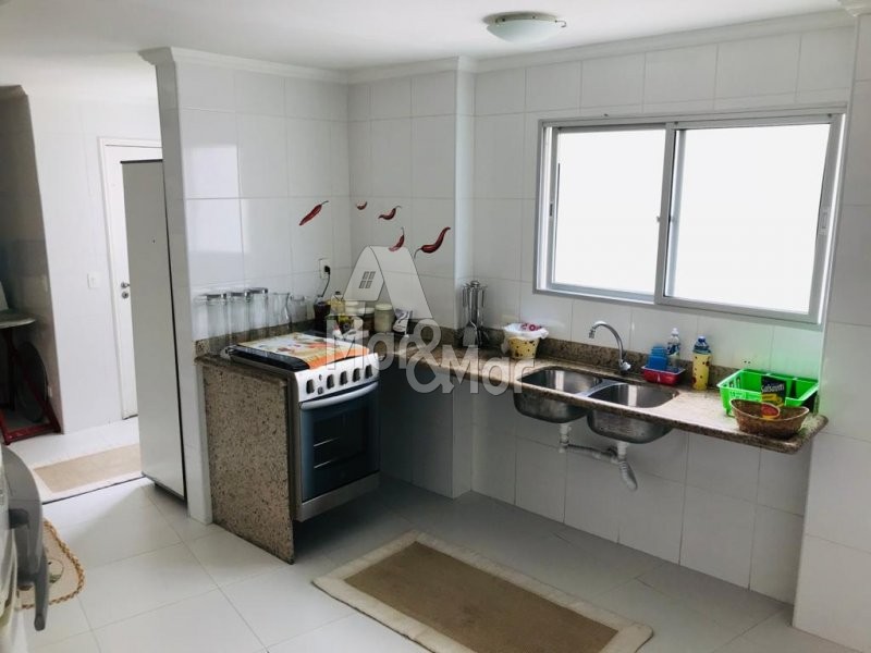 Apartamento à venda com 3 quartos, 140m² - Foto 18